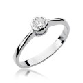 Złoty pierścionek ozdobiony diamentem 0.25 ct