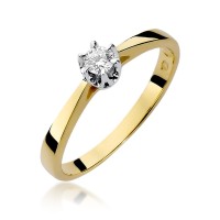 Złoty pierścionek zaręczynowy ozdobiony diamentem 0.12 ct