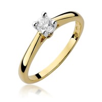 Złoty pierścionek zaręczynowy ozdobiony diamentem 0.25 ct