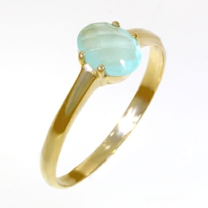 Złoty pierścionek z kwarcem na prezent