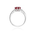 Pierścionek z żółtego białego złota rubin serce 1,70ct i brylanty