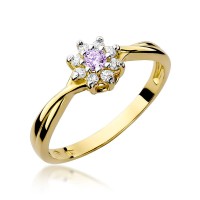 Złoty pierścionek zaręczynowy ozdobiony diamentami i ametystem 0,15ct