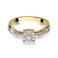 Złoty pierścionek ozdobiony diamentami 0.25 ct