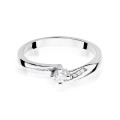 Złoty pierścionek ozdobiony diamentami 0,19 ct
