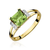 Złoty pierścionek zaręczynowy ozdobiony diamentami i oliwinem 1.10 ct