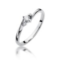 Złoty pierścionek ozdobiony diamentem 0,12 ct